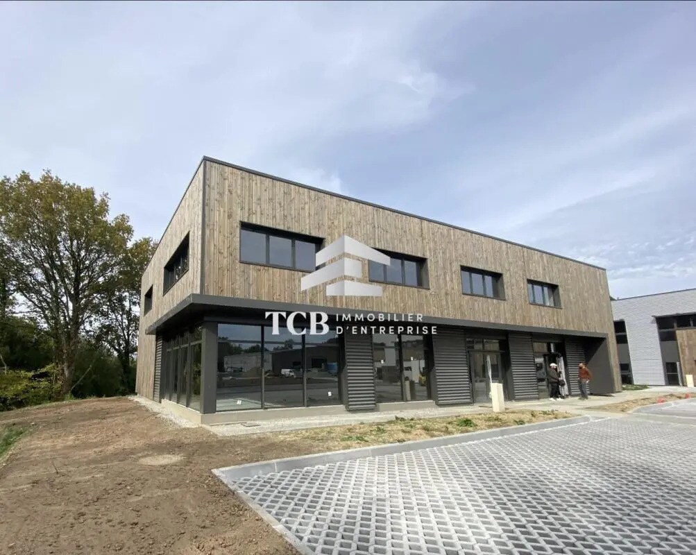 Local commercial dans Treillières à louer Photo de l’immeuble– Image 1 sur 11