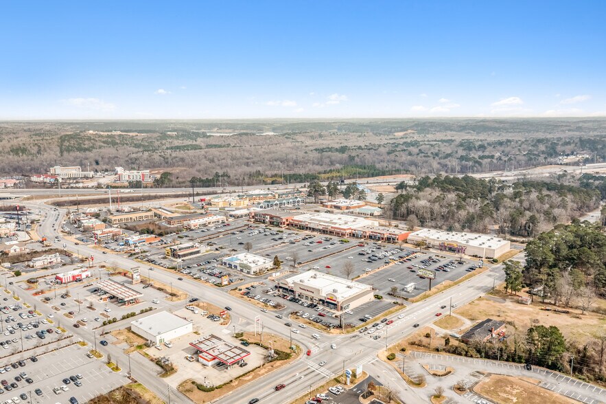 195 Tom Hill SR Blvd, Macon-Bibb, GA à louer - Photo de l’immeuble – Image 2 sur 41