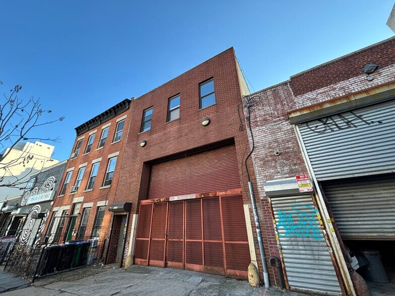 1026 Pacific St, Brooklyn, NY à vendre - Photo principale – Image 1 sur 1