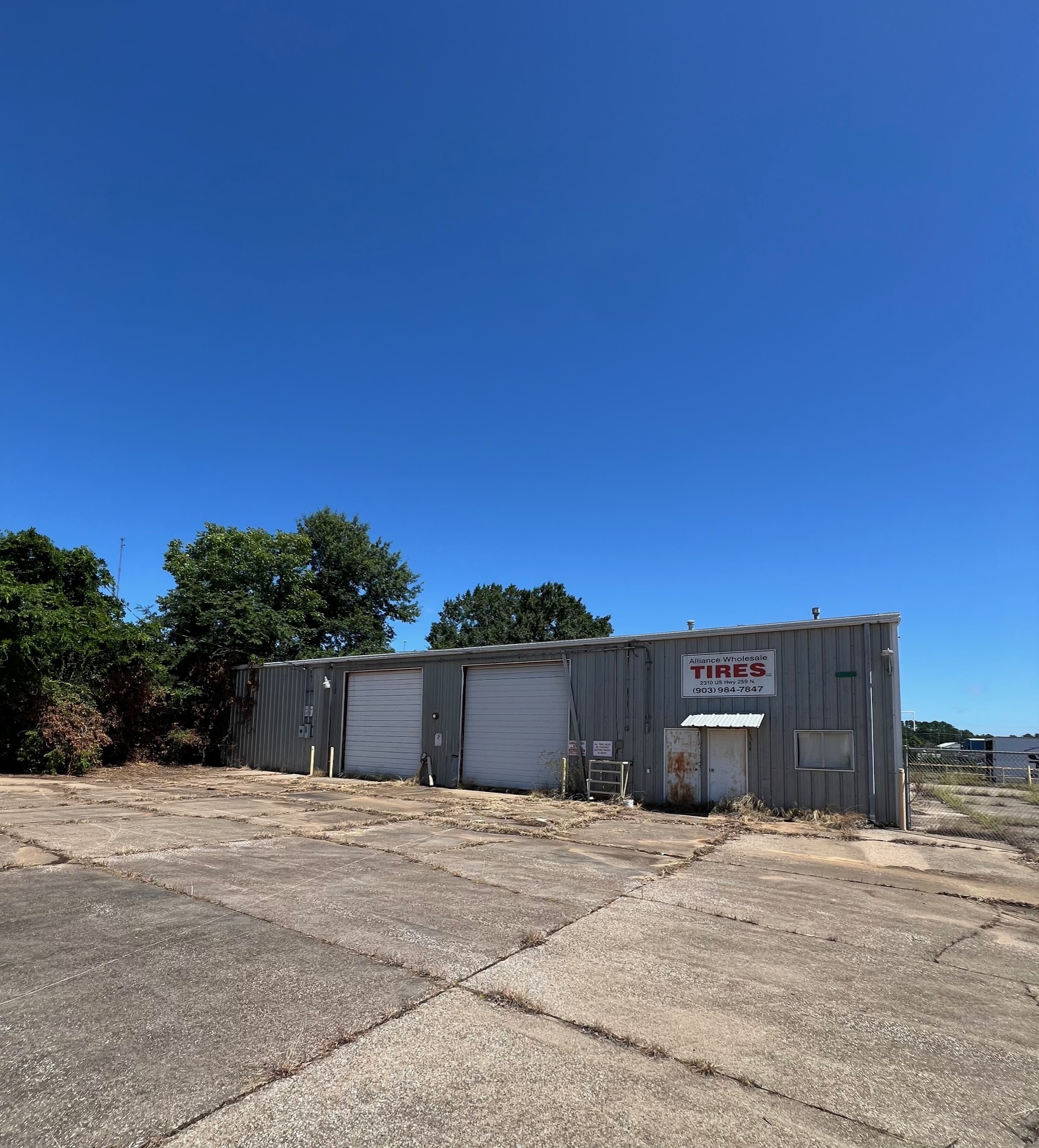 2300 US-259 BUS, Kilgore, TX à louer Photo de l’immeuble– Image 1 sur 15