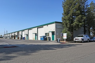 Plus de détails pour 3331-3351 W Sussex Way, Fresno, CA - Industriel/Logistique à louer