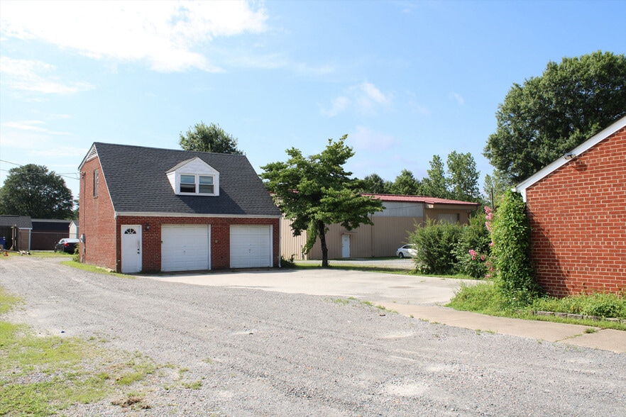 8133 Mechanicsville Tpke, Mechanicsville, VA à vendre - Photo de l’immeuble – Image 3 sur 7