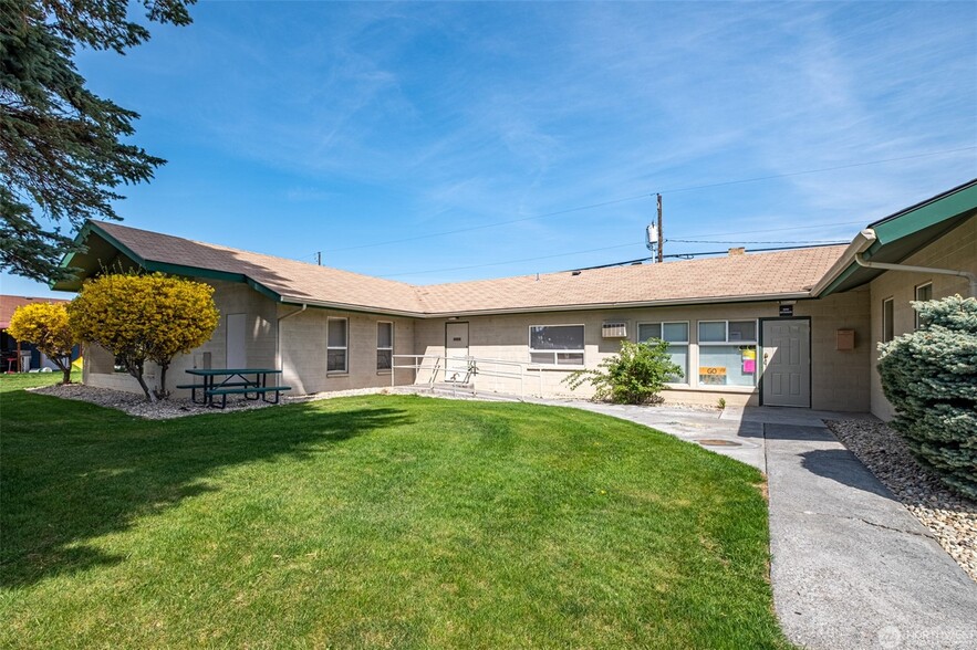 119 J St SW, Quincy, WA à vendre - Photo de l’immeuble – Image 2 sur 30
