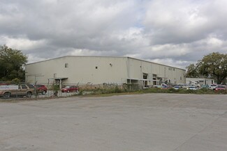 Plus de détails pour 1107 N Thomas Ave, Leesburg, FL - Industriel/Logistique à louer