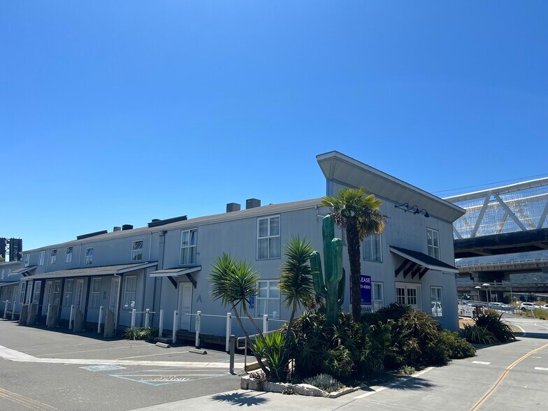 12-14 E Sir Francis Drake Blvd, Larkspur, CA à louer - Photo de l’immeuble – Image 2 sur 18