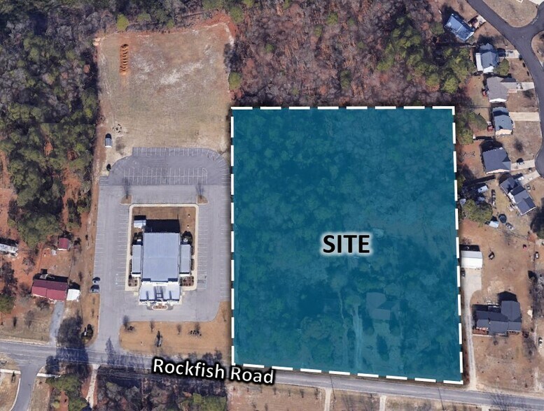 7050 Rockfish Rd, Fayetteville, NC à vendre - Photo principale – Image 2 sur 6