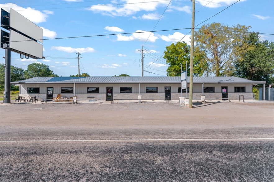 15996 Highway 80, Edgewood, TX à vendre - Photo principale – Image 1 sur 36