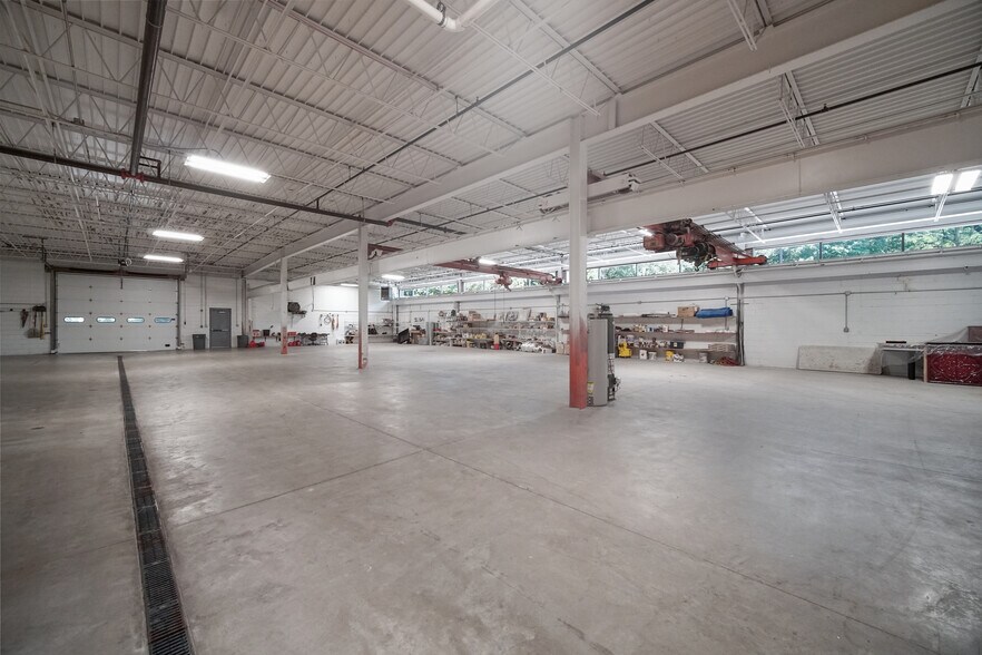 1225 E Washington St, Joliet, IL à vendre - Photo de l’immeuble – Image 2 sur 14