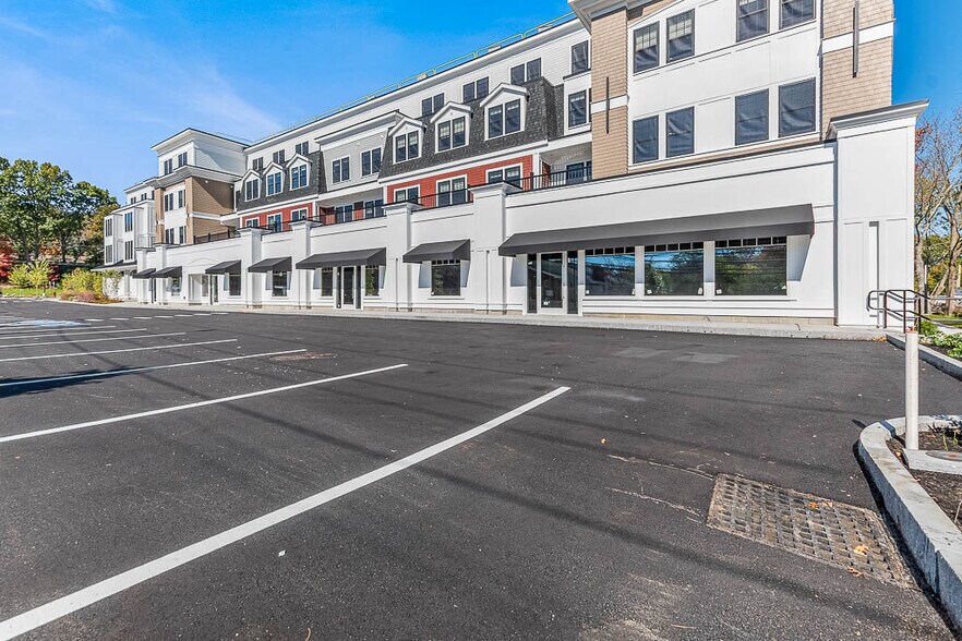 22 Everett St, Westwood, MA à louer - Photo de l’immeuble – Image 2 sur 10