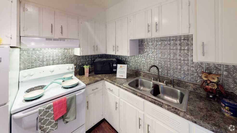50 S Morrison St, Memphis, TN à vendre - Numérisation 3D Matterport – Image 2 sur 13