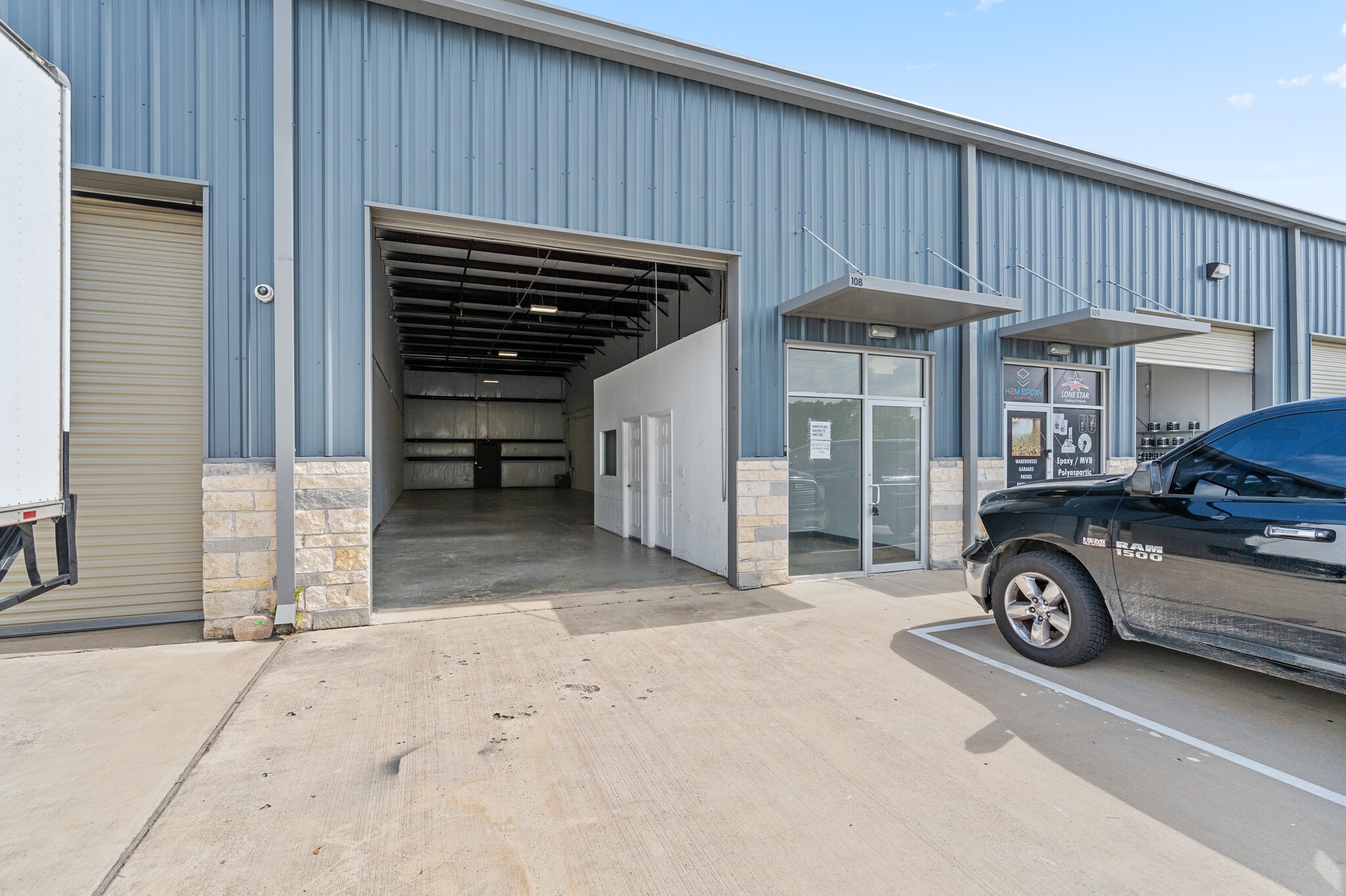 17939 Kieth Harrow Blvd, Houston, TX à louer Photo de l’immeuble– Image 1 sur 6