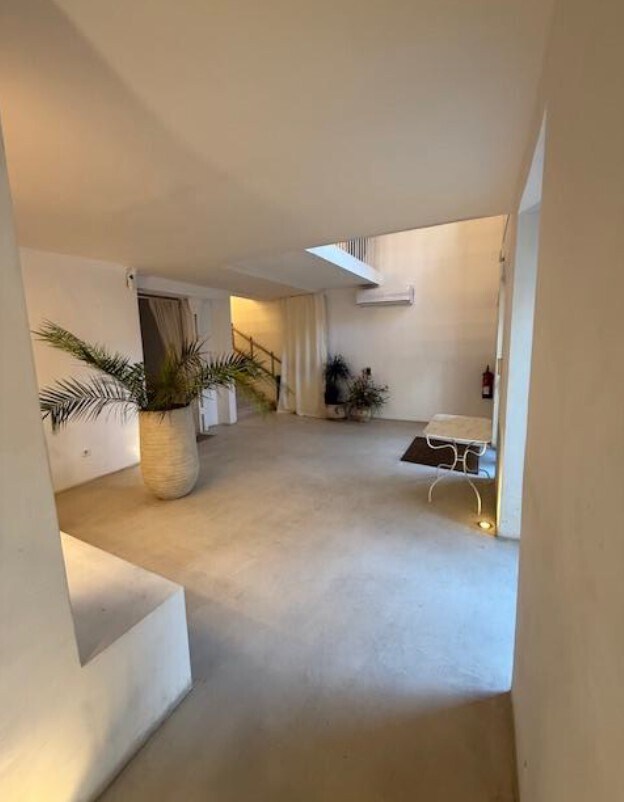 Local commercial dans Madrid, Madrid à louer Photo intérieure– Image 1 sur 1