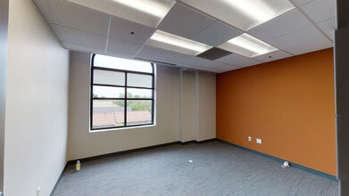 110 N Brockway St, Palatine, IL à vendre Photo intérieure– Image 2 sur 9