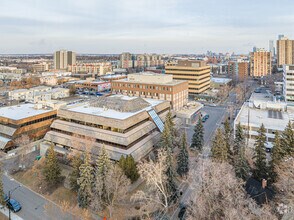 12420 104th Ave NW, Edmonton, AB - VUE AÉRIENNE  vue de carte - Image1