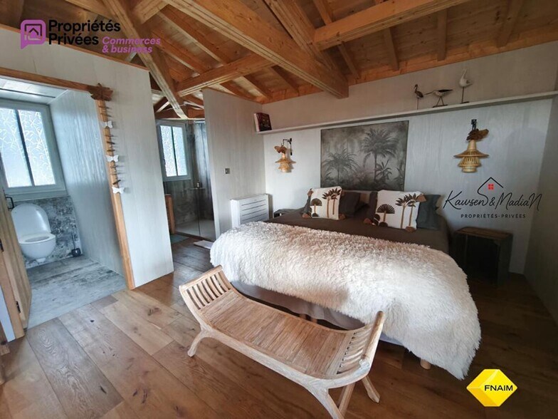 Local d'activités dans Biganos à vendre - Photo de l’immeuble – Image 2 sur 8