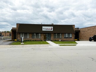 Plus de détails pour 500-502 Crossen Ave, Elk Grove Village, IL - Industriel/Logistique à louer