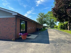 2211-2219 Arbor Blvd, Dayton, OH à louer Photo intérieure– Image 1 sur 11