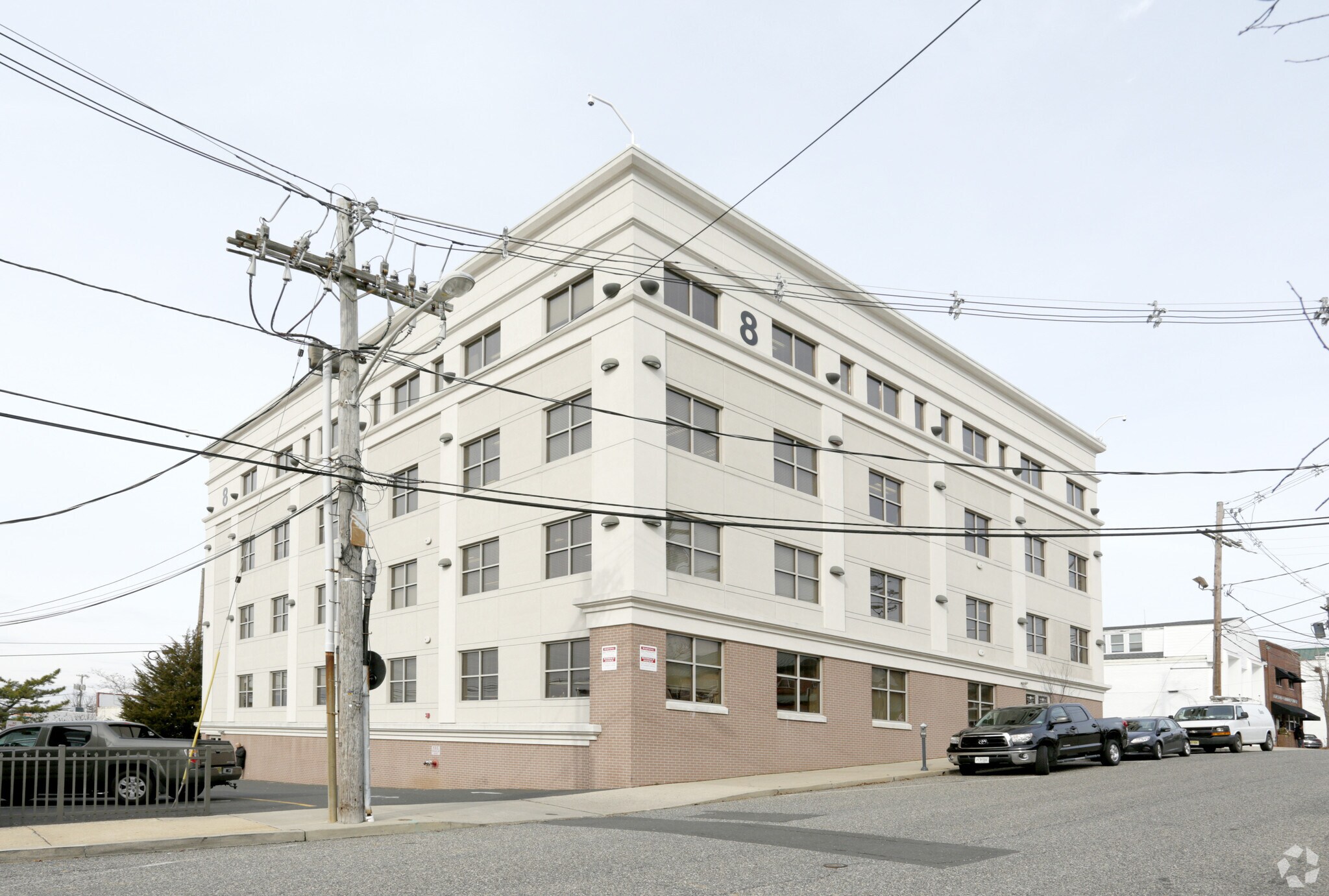 8 Robbins St, Toms River, NJ à louer Photo principale– Image 1 sur 3