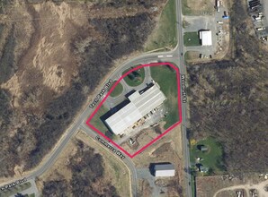 4000 Technology Park Blvd, Auburn, NY à louer Photo intérieure– Image 1 sur 1