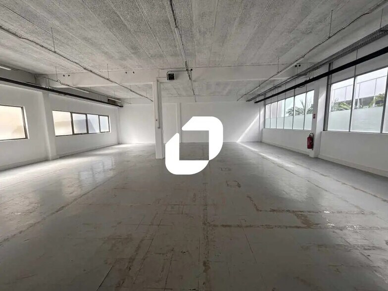 Bureau dans Bezons à louer - Photo intérieure – Image 1 sur 18