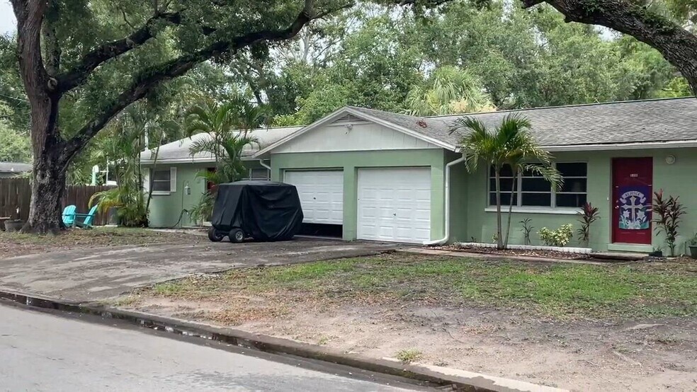 531-539 New York Ave, Dunedin, FL à vendre - Vidéo sur l’annonce professionnelle – Image 2 sur 39