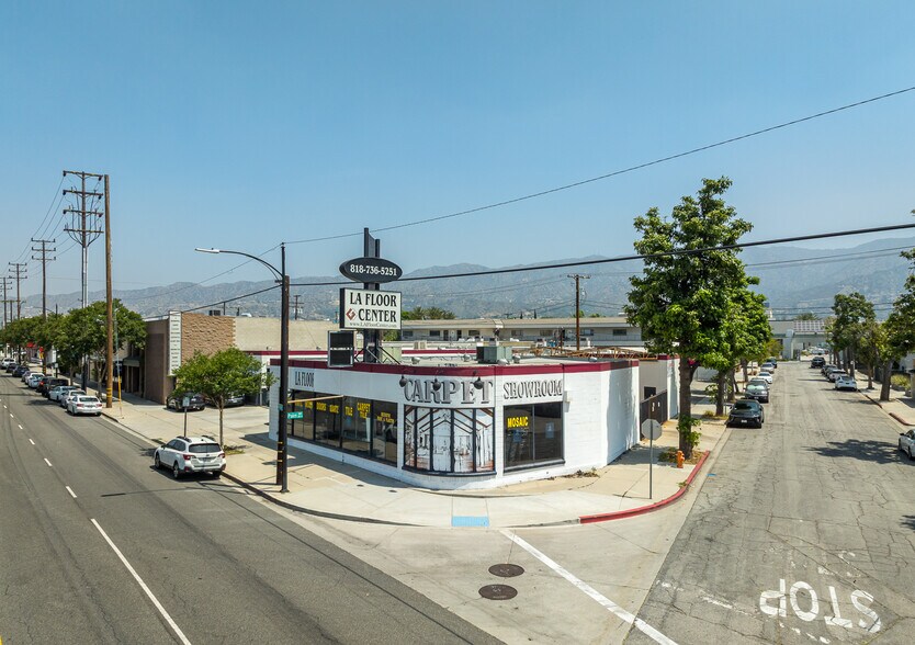 300-302 N Victory Blvd, Burbank, CA à louer - Photo de l’immeuble – Image 1 sur 25