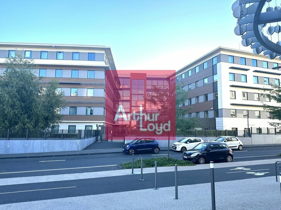 46 Rue Du Ressort, Clermont-Ferrand à louer Photo de l’immeuble– Image 1 sur 17