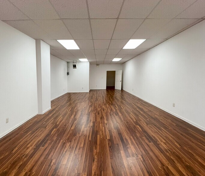 295 Humboldt St, Brooklyn, NY à louer - Photo intérieure – Image 3 sur 3