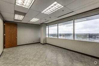 14405 Walters Rd, Houston, TX à louer Photo intérieure– Image 2 sur 7