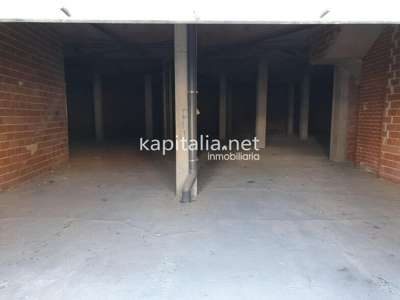 Local commercial dans Ontinyent, Valencia à vendre - Photo de l’immeuble – Image 2 sur 4