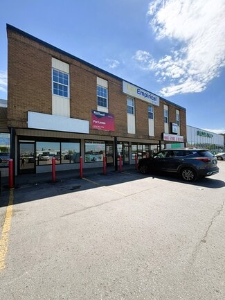 Plus de détails pour 1681 Bath Rd, Kingston, ON - Local commercial à louer