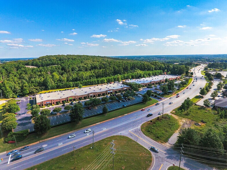 430 Roper Mountain Rd, Greenville, SC à louer - Photo de l’immeuble – Image 3 sur 9