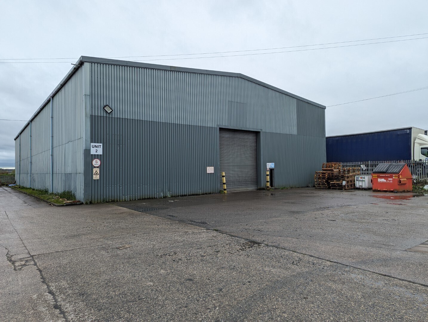 Johnsons Ln, Widnes à louer Photo de l’immeuble– Image 1 sur 6