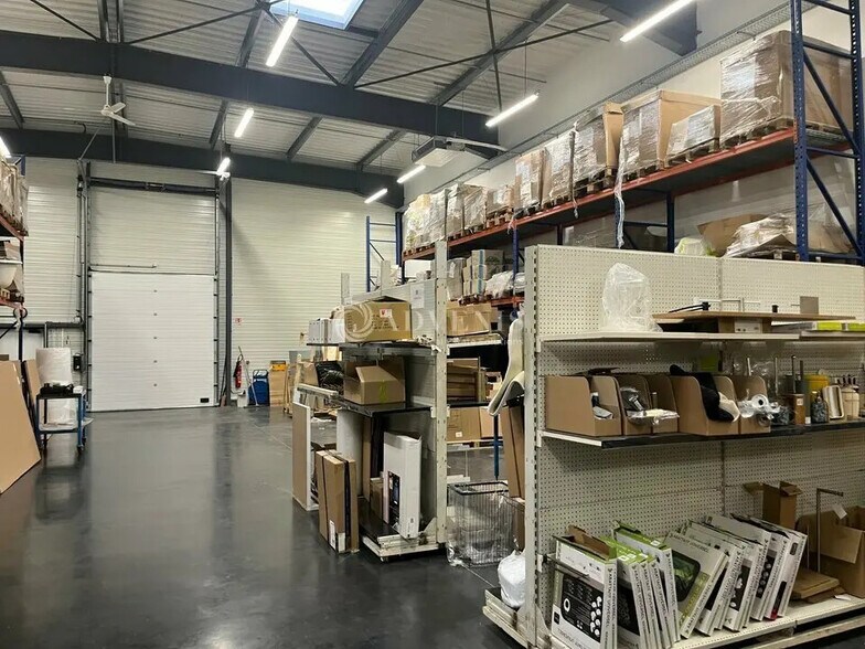 Local d’activités dans Tours à louer - Photo intérieure – Image 3 sur 11