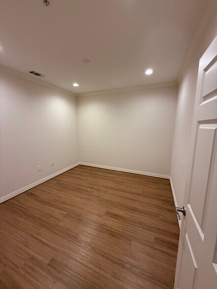 8668 John Hickman Pkwy, Frisco, TX à louer - Photo de l’immeuble – Image 3 sur 13