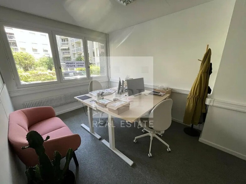 Bureau dans Lyon à louer - Photo de l’immeuble – Image 3 sur 5