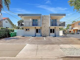 Plus de détails pour 420 SW 14th Ave, Miami, FL - Logement à vendre