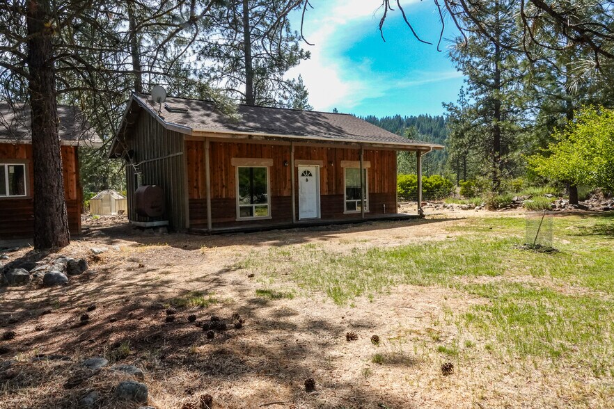 4912 Kidder Creek Loop, Etna, CA à vendre - Photo de l’immeuble – Image 2 sur 51