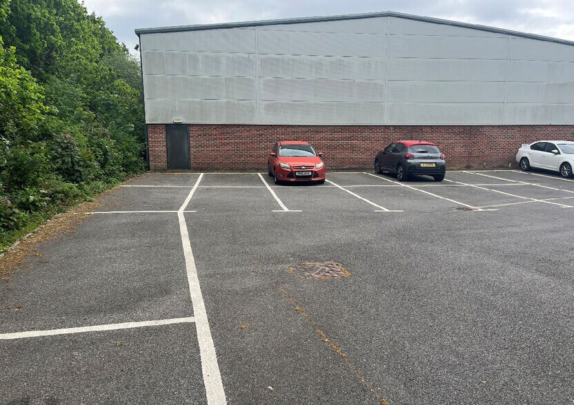 Kingfisher Park, Ringwood à vendre - Photo de l’immeuble – Image 2 sur 6
