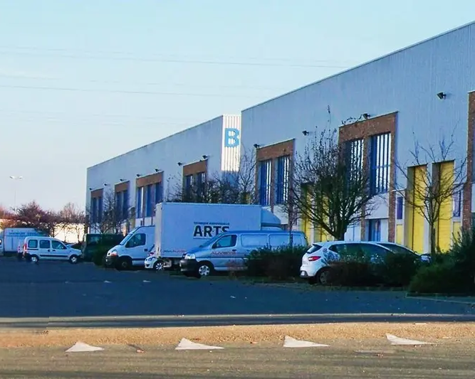 Industriel/Logistique dans Gellainville à louer - Photo principale – Image 1 sur 1