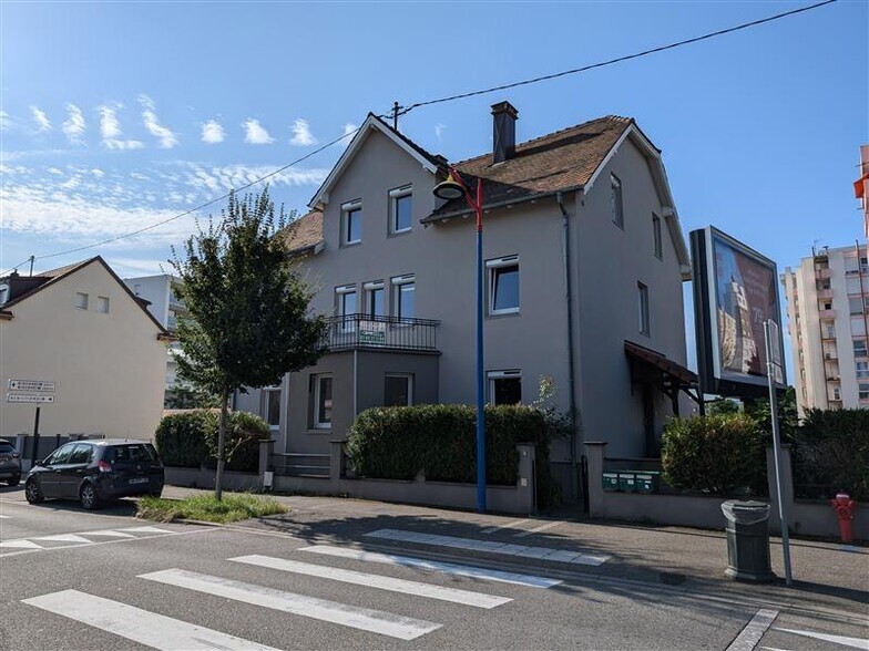 Bureau dans Bischheim à louer - Photo de l’immeuble – Image 1 sur 12