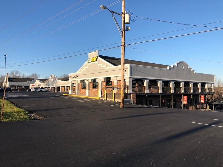 1100 US127 South, Frankfort, KY à louer - Photo principale – Image 1 sur 1
