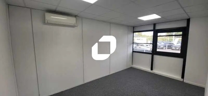 Bureau dans Mérignac à louer - Photo de l’immeuble – Image 3 sur 10