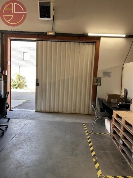 Industriel/Logistique dans Beauzelle à louer - Photo de l’immeuble – Image 3 sur 7