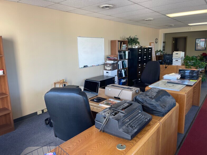 5251-5253 Galley Rd, Colorado Springs, CO à louer - Photo de l’immeuble – Image 2 sur 6