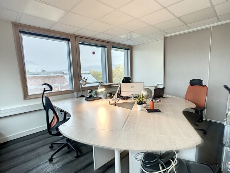 Bureau dans Chambéry à vendre - Photo intérieure – Image 3 sur 6