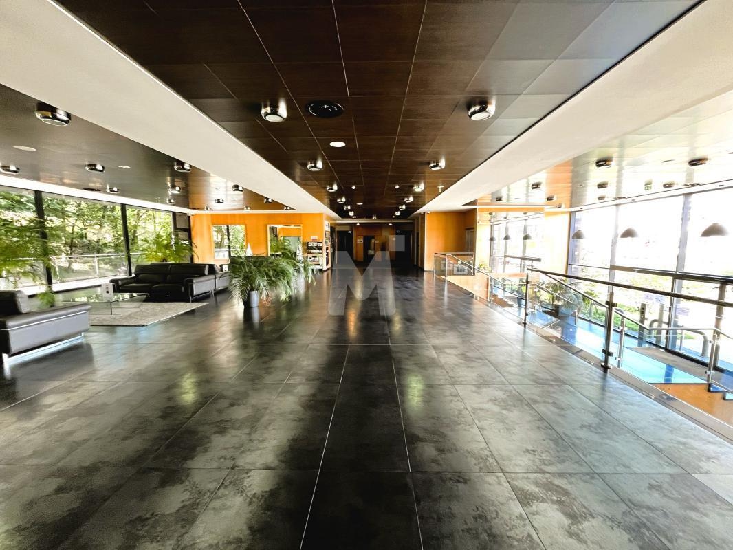 Boulevard De L'Yerres, Évry-Courcouronnes à louer Hall d’entrée– Image 1 sur 6