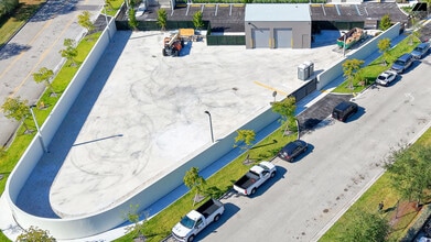 10941 NW 123rd St, Medley, FL à louer Photo intérieure– Image 2 sur 7