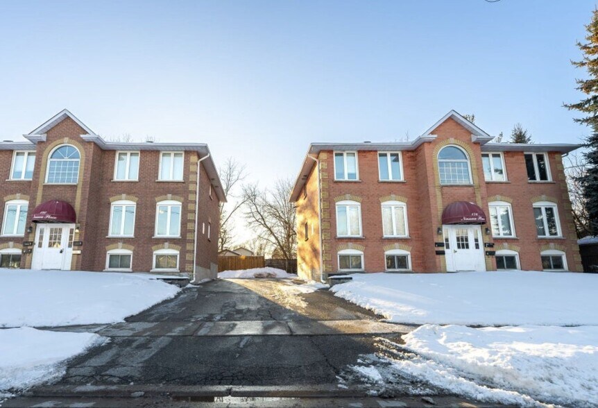 180 Nassau St, Oshawa, ON à vendre - Photo de l’immeuble – Image 2 sur 4
