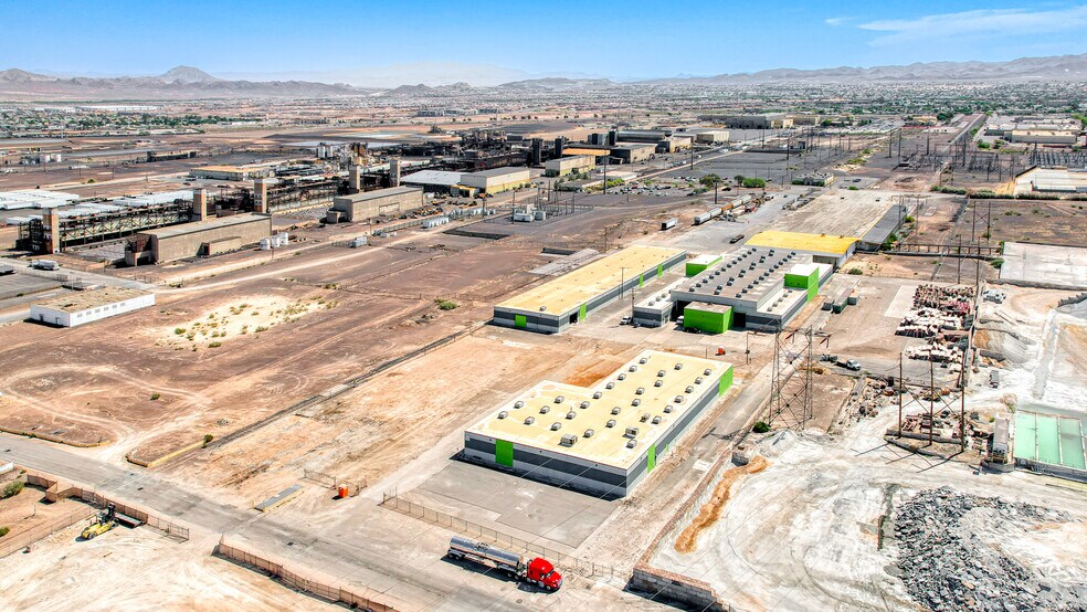 190 W Lake Mead Pky, Henderson, NV à louer - Aérien – Image 2 sur 28